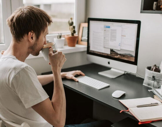 How-to-Start-an-Online-Store-Ultimate-Guide